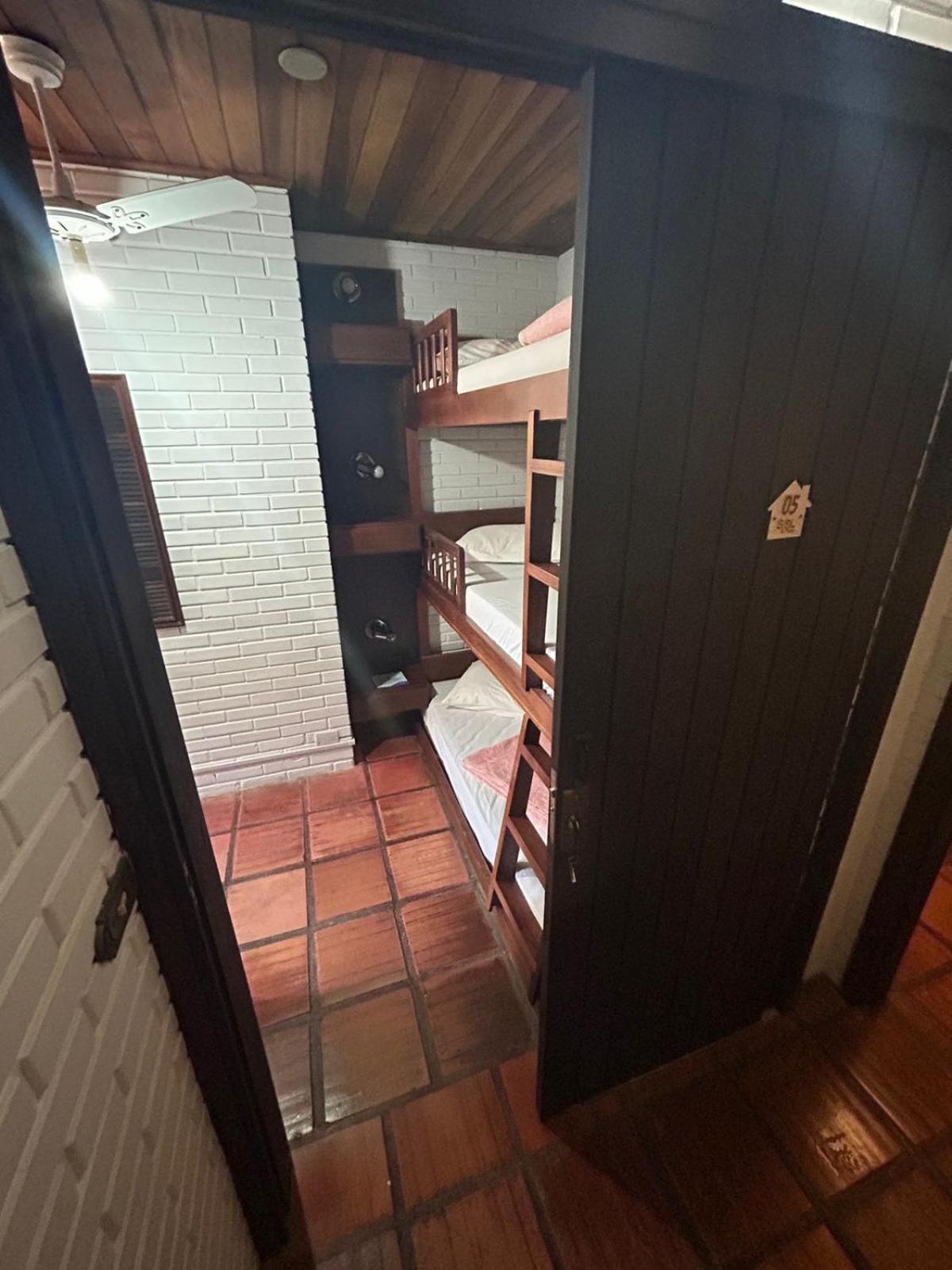 Pousada House Sol & Praia Торрис Экстерьер фото